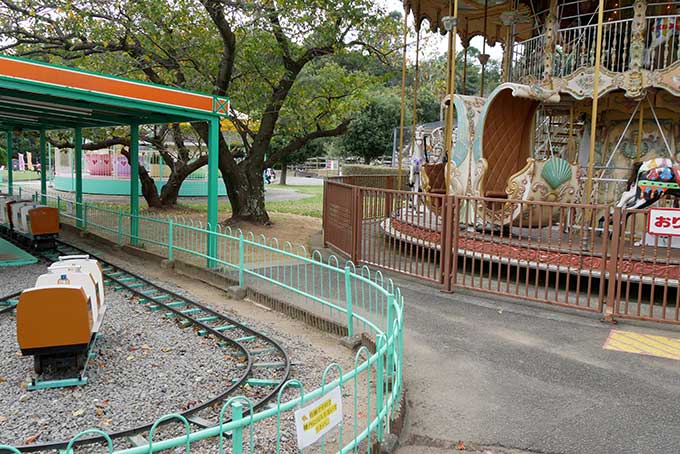 メリーゴーランドへ