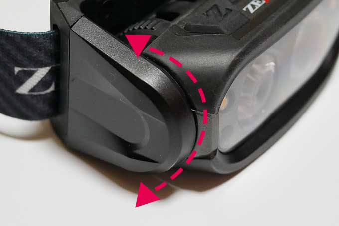 ライトは方向を変えられます