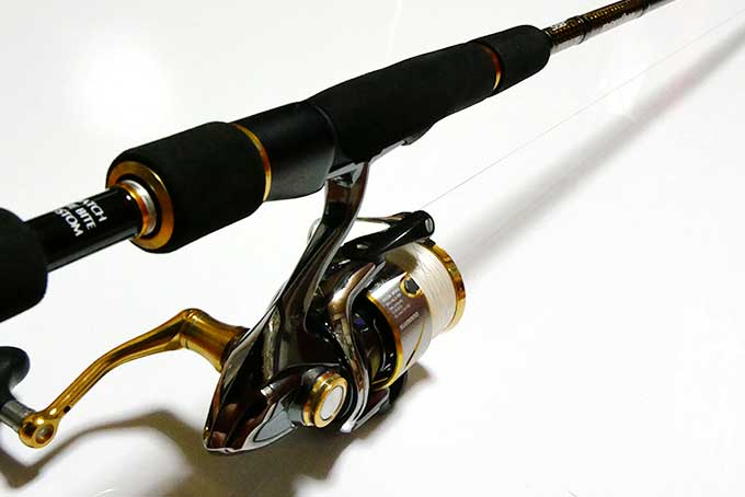 スピニングリールの向き