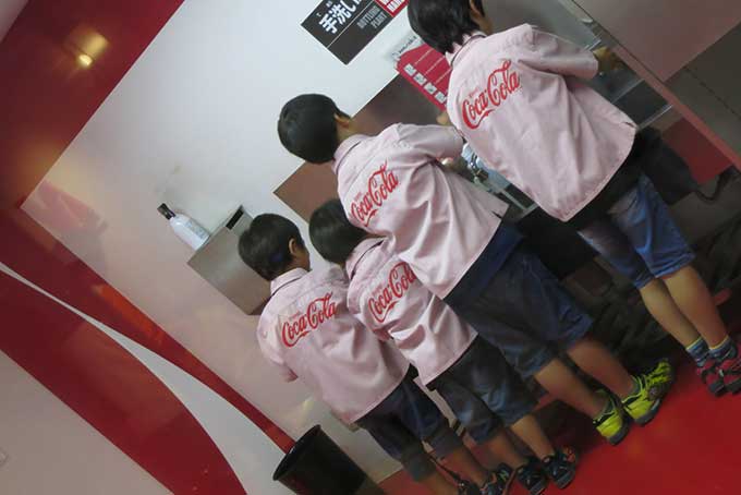 ドリンクを詰めます