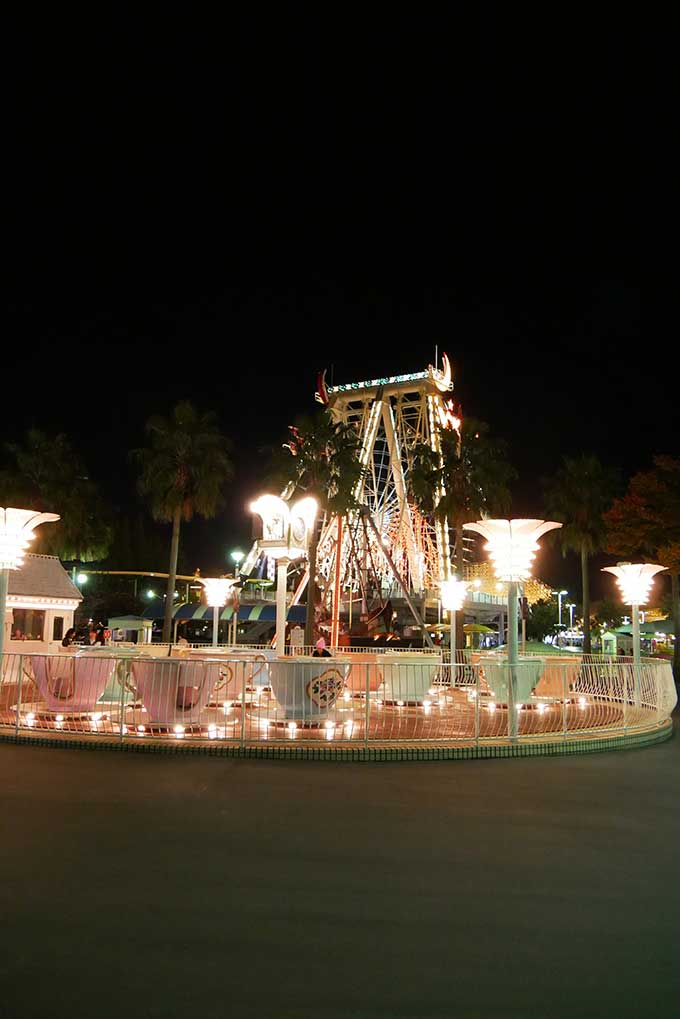 夜のナガシマスパーランド・イルミネーション