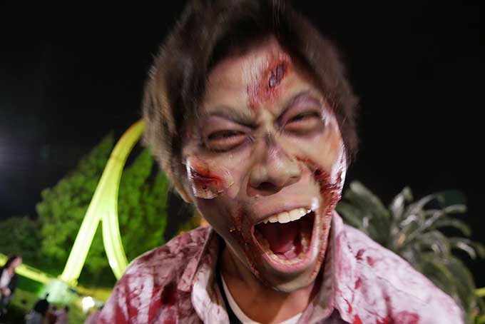 サービス精神旺盛なゾンビさん