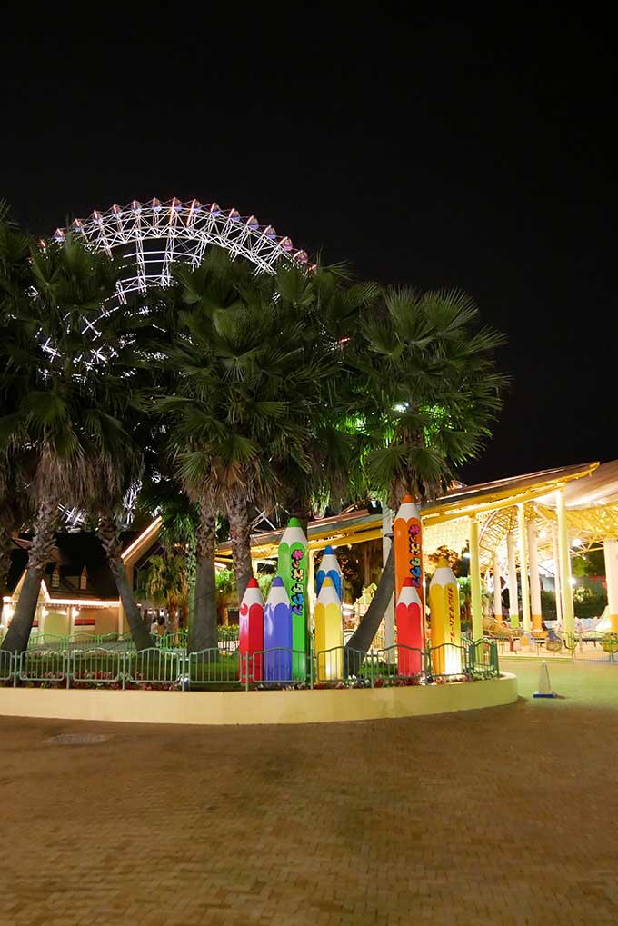 夜のチビッコ広場