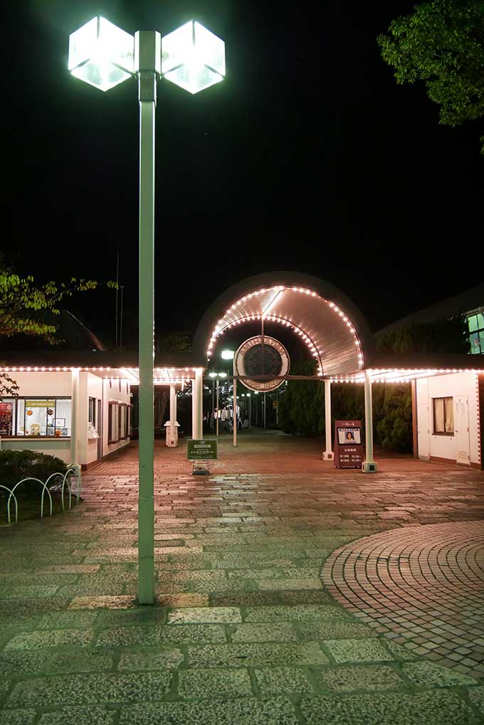 宿泊者用のゲートから