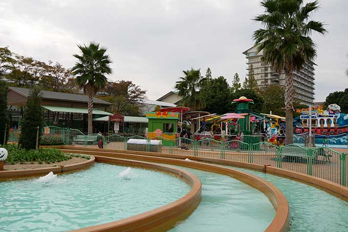 こども急流滑り