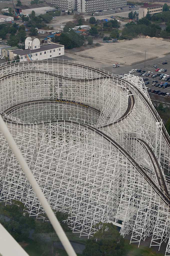 ホワイトサイクロンの上空