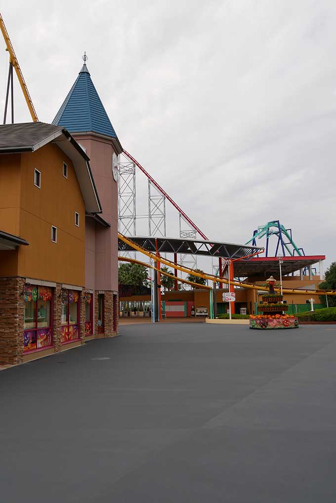 入場ゲート方面