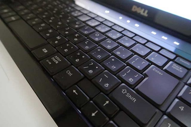 DELLのノートパソコン・Studio17