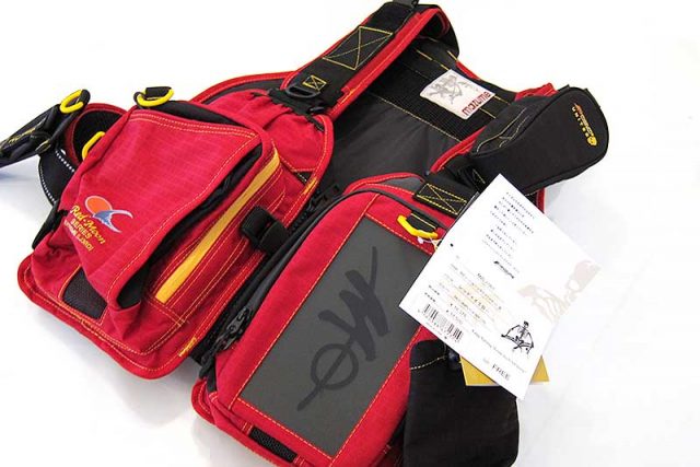 フローティングベスト