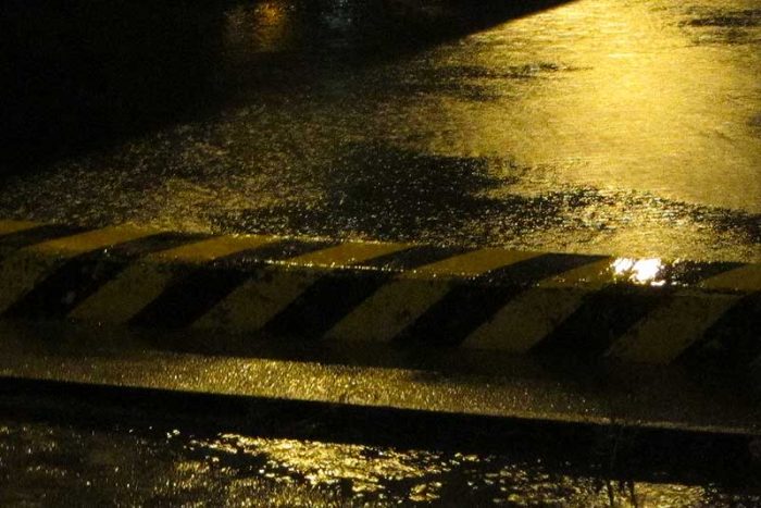 雨による増水パターン