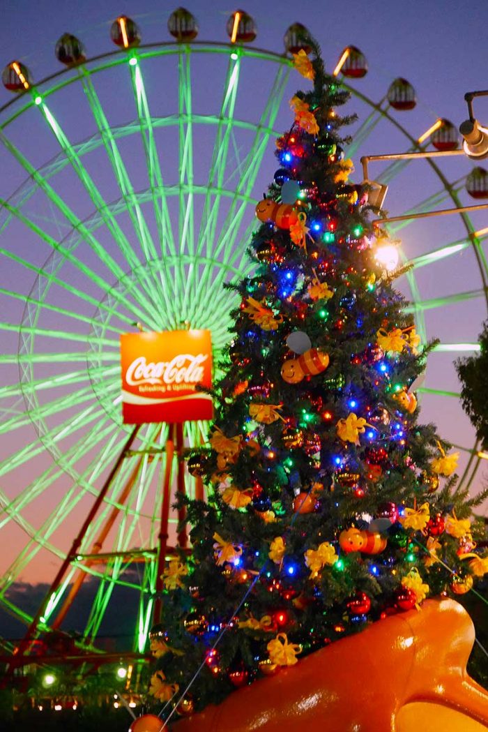 クリスマスツリーと観覧車