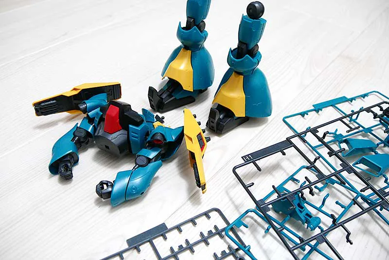 RE/100】ヤクト・ドーガ（ギュネイ・ガス機）・制作(1)