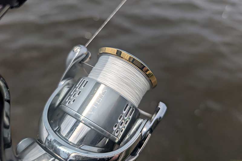 赤茶けた海とリール