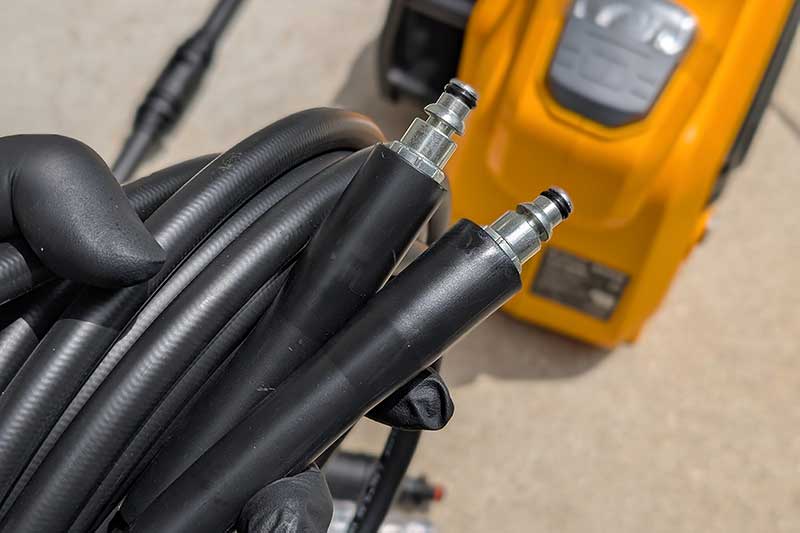 付属の黒いホース