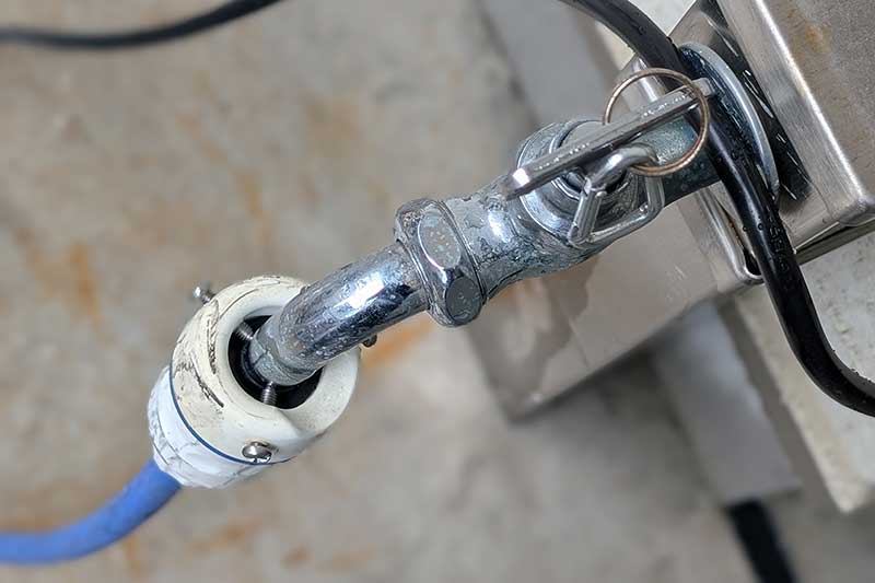 蛇口のアタッチメント