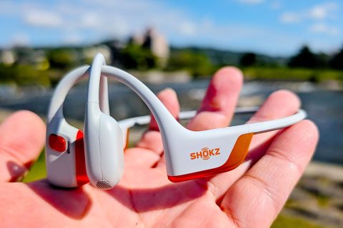 【2026年】自転車イヤホン規制で注目！耳を塞がないShokz骨伝導を実走比較レビュー