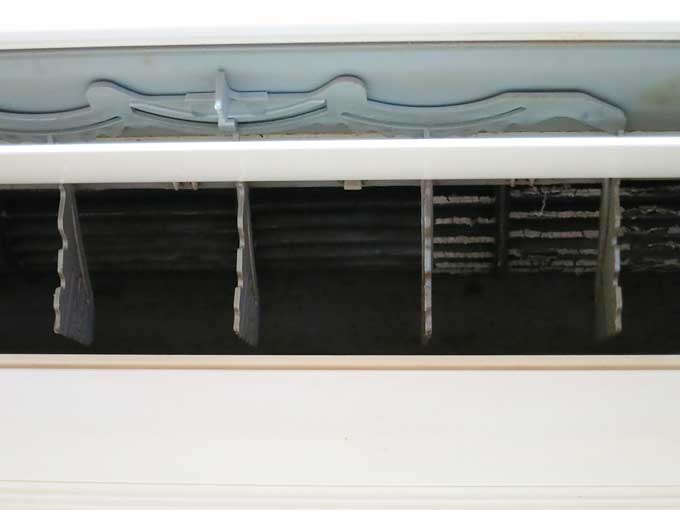 夏の準備!エアコン掃除!!