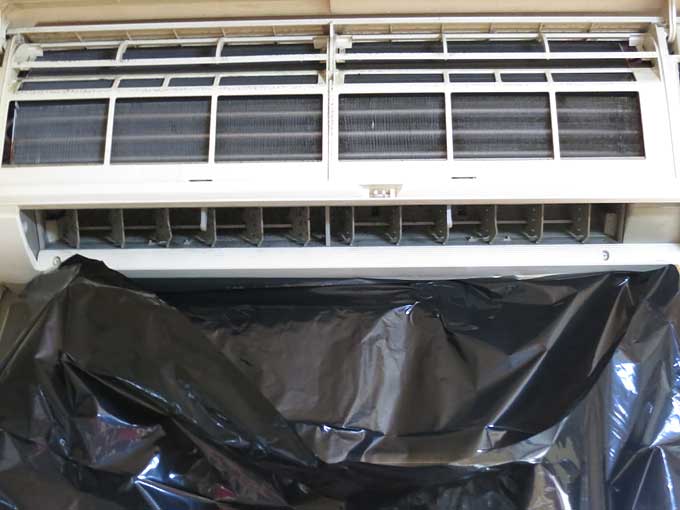 夏の準備!エアコン掃除!!