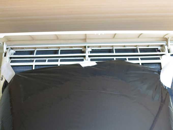 夏の準備!エアコン掃除!!