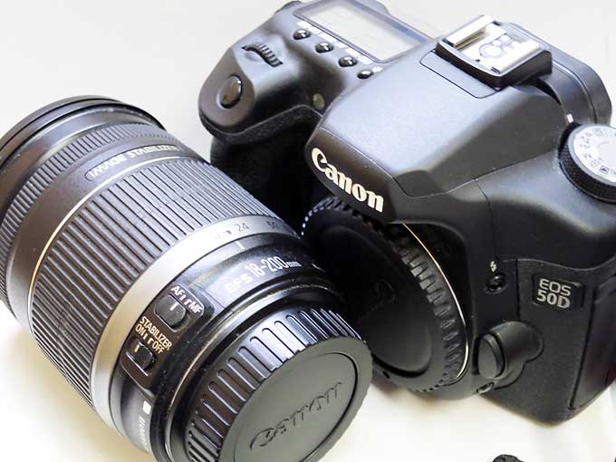 EF-S18-200mm F3.5-5.6 IS