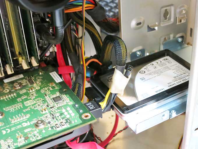 インテル/320 Series SSDSA2CW160G3K5交換