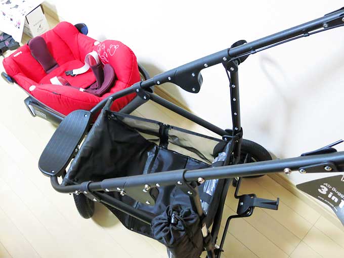 Maxi-Cosi Pebble(マキシコシ ペブル)・エアバギー